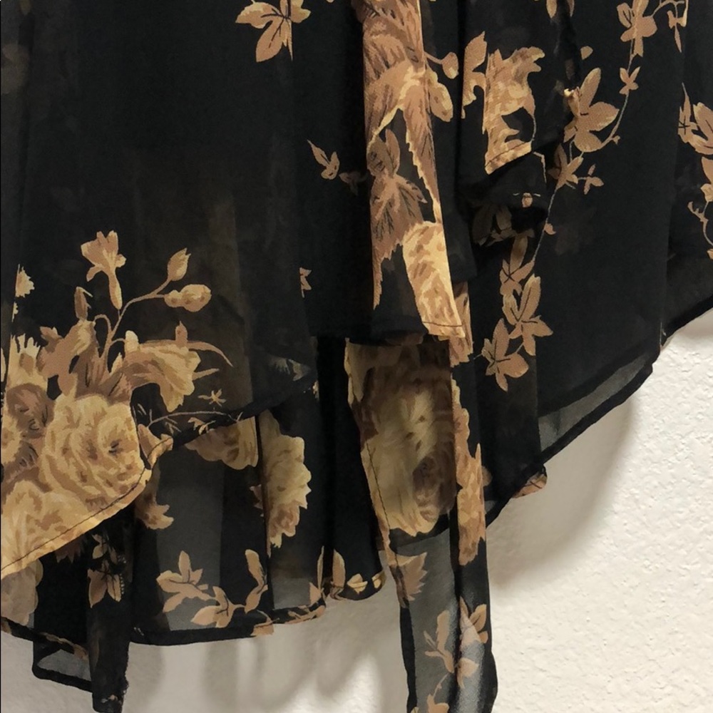 Dress - Picture 4 of 6